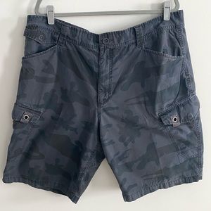 Nike ACG Blue Camo Ripstop Cargo Shorts Size 40